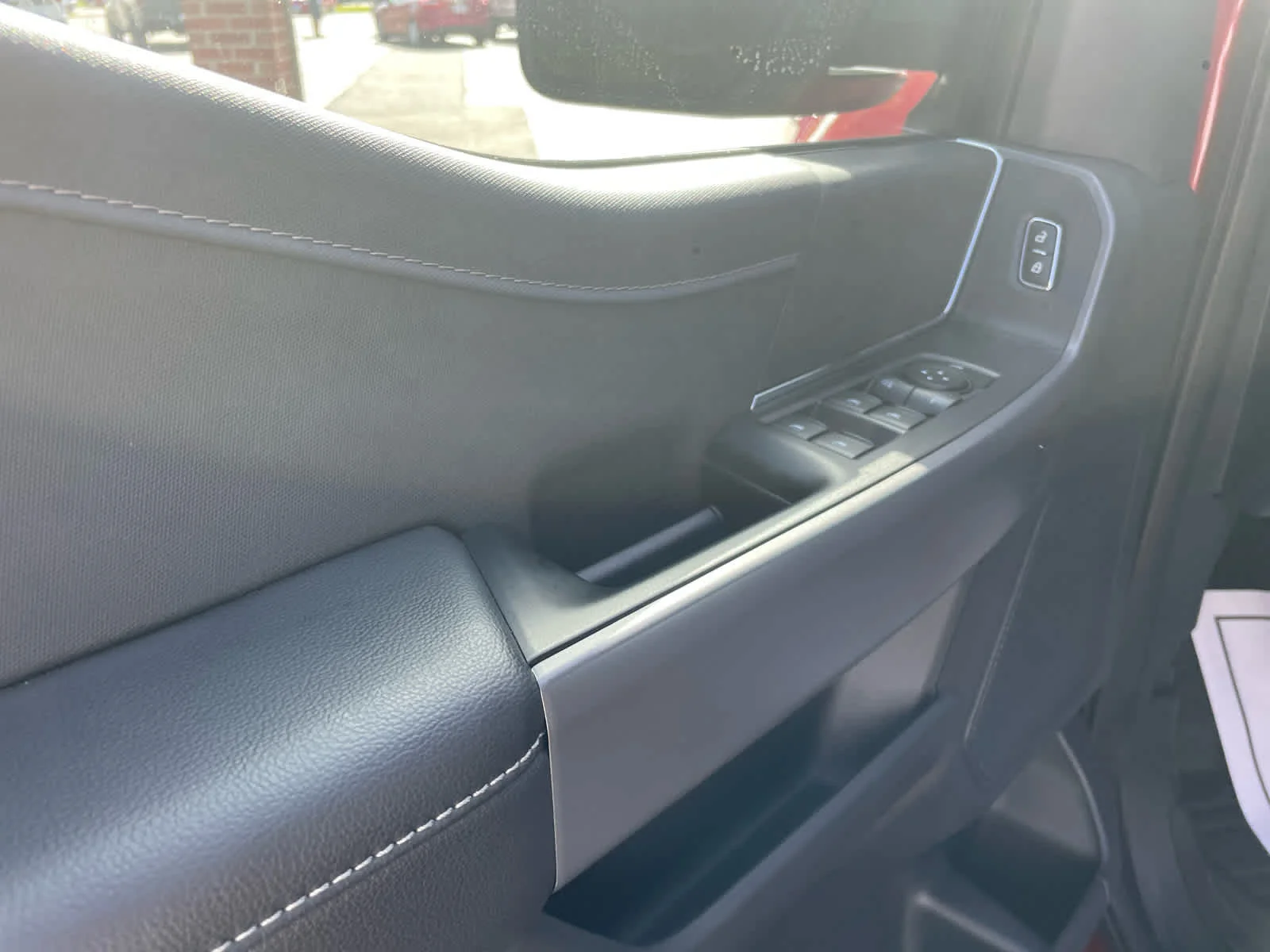 New 2026 Ruby Red Metallic Tinted Clearcoat Ford XLT image 11