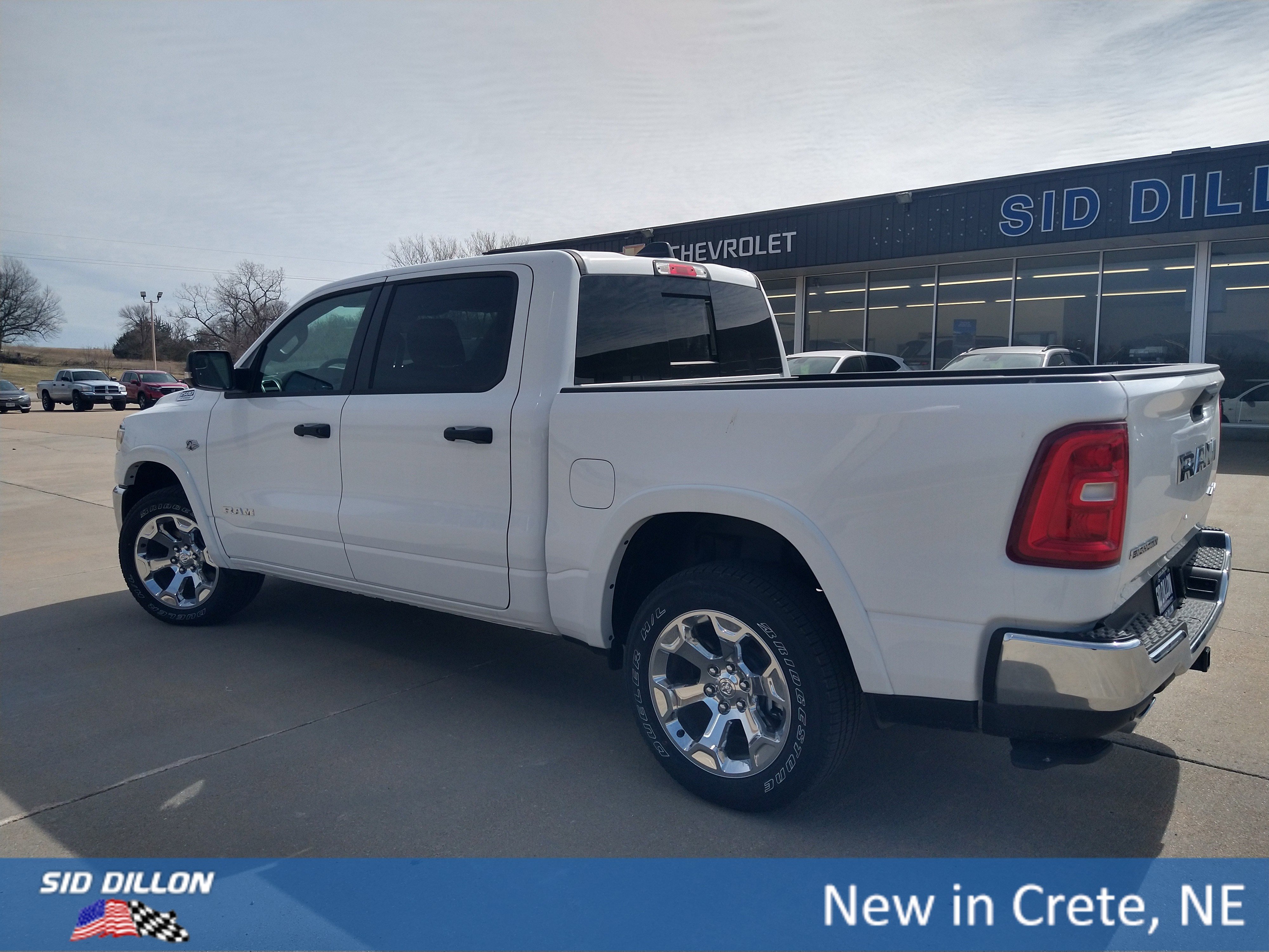 New 2026 Bright White Clear-Coat Exterior Paint RAM Big Horn image 17