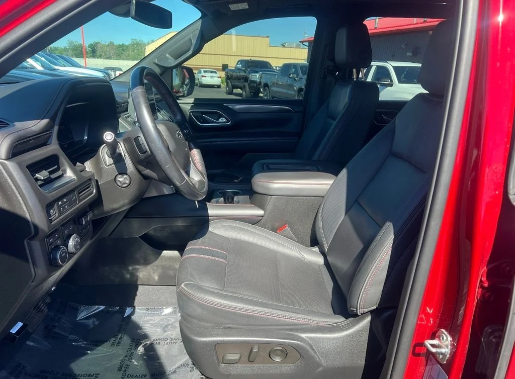 Used 2022 Red Chevrolet RST image 25