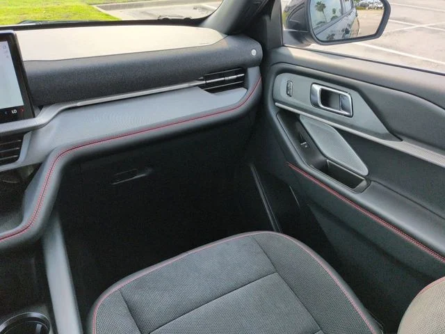 New 2026 Agate Black Metallic Ford ST image 17