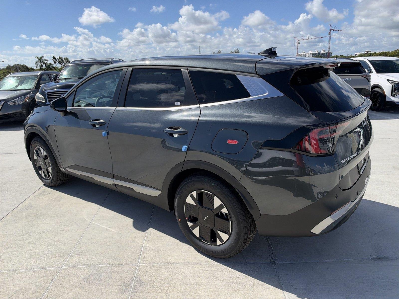 New 2027 Gravity Gray Kia LX image 6