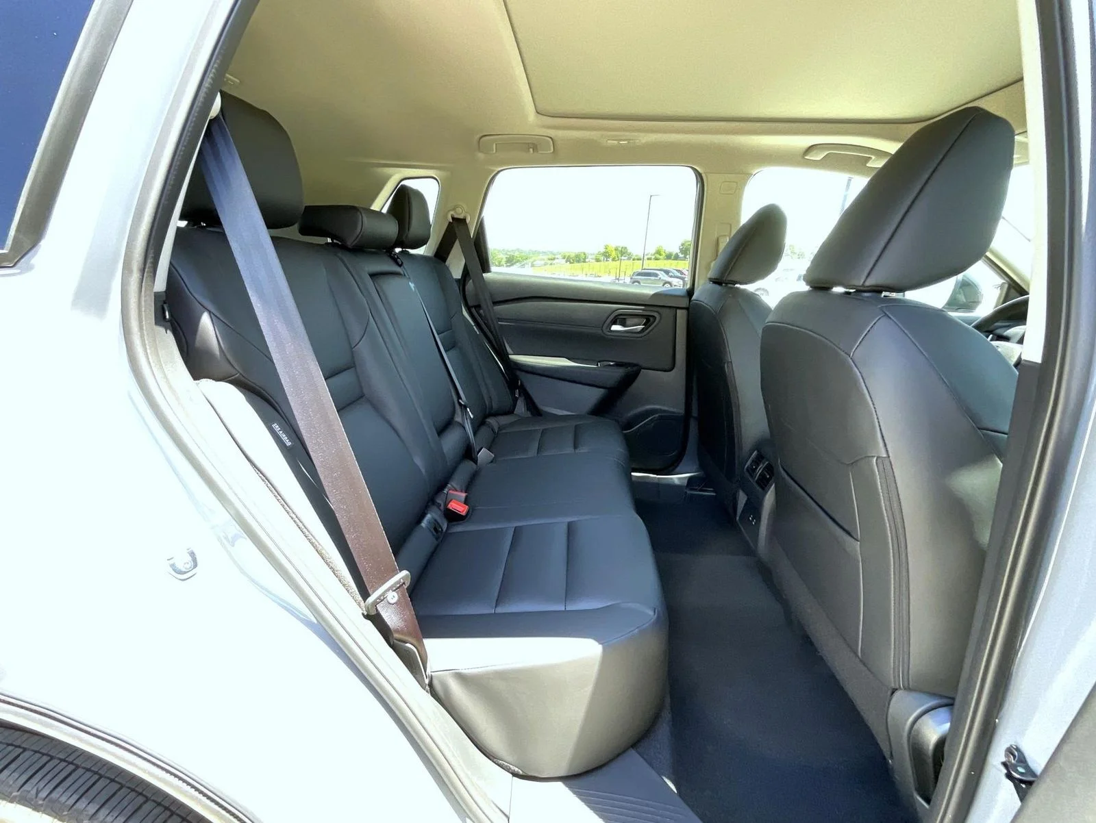 New 2026 Gray Nissan Dark Armor image 19
