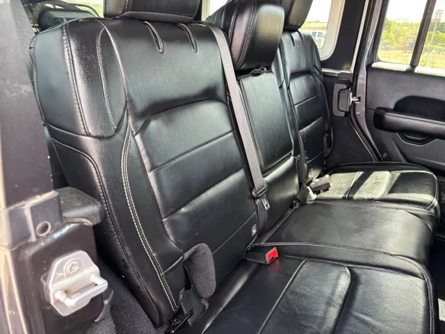 Used 2018 Gray Jeep Unlimited Moab image 22