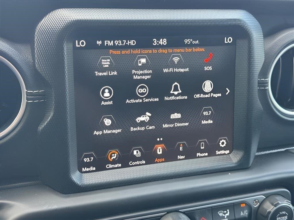 Used 2022 Snazzberry Pearlcoat Jeep Unlimited Sahara image 27