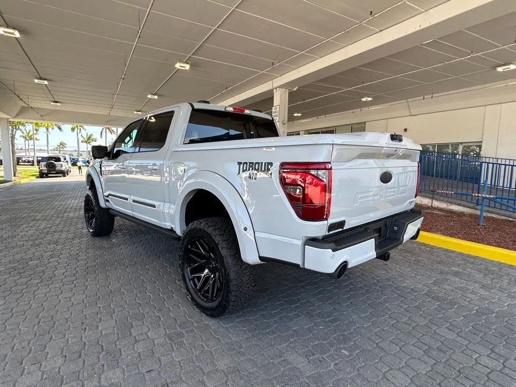 New 2026 Avalanche Ford Lariat image 6