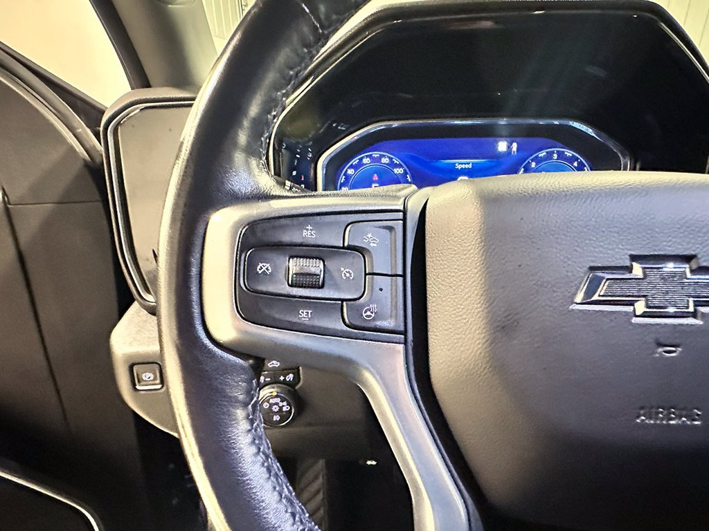 Used 2022 Blue Chevrolet RST image 35