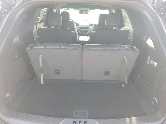 2026 Ford Explorer ST-Line - Photo 61