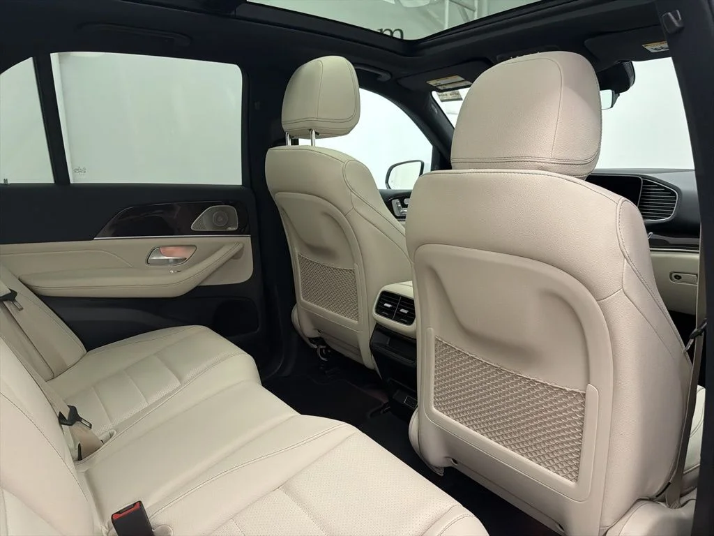Used 2026 White Mercedes-Benz GLE 350 image 24