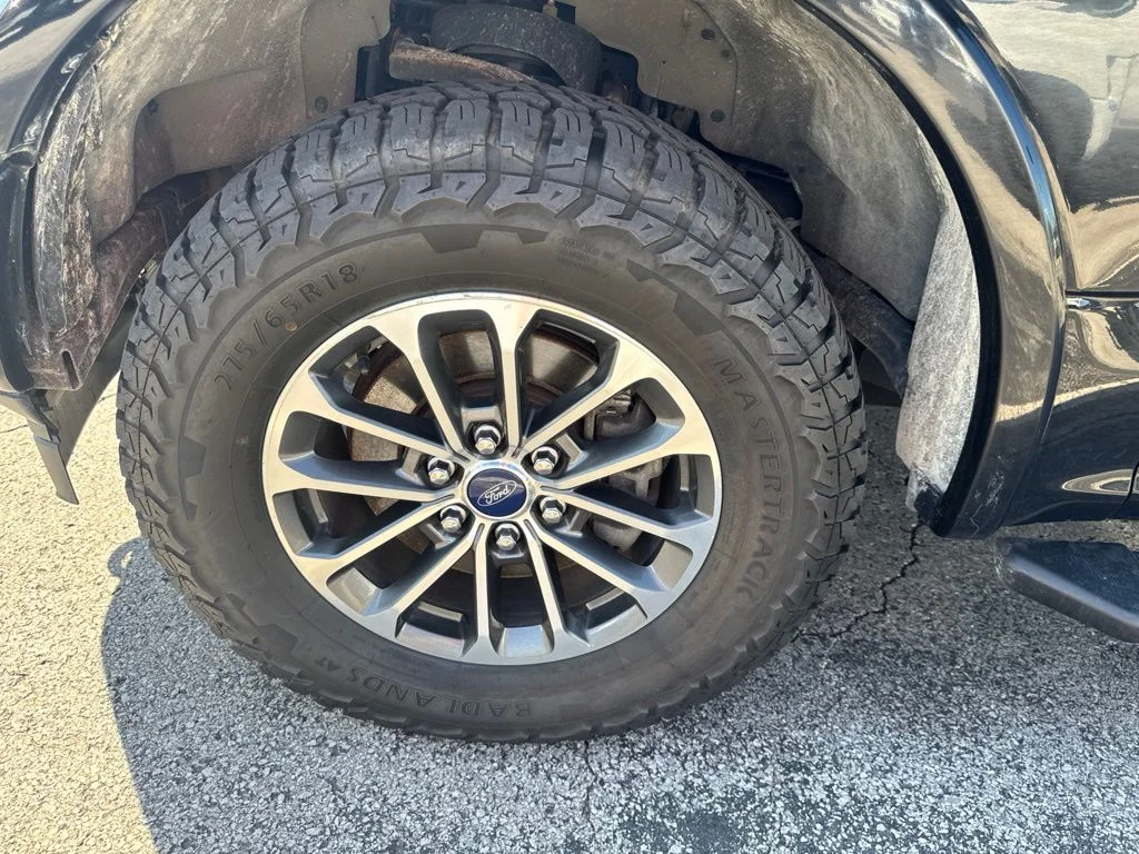 Certified Used 2018 Shadow Black Ford XLT image 48