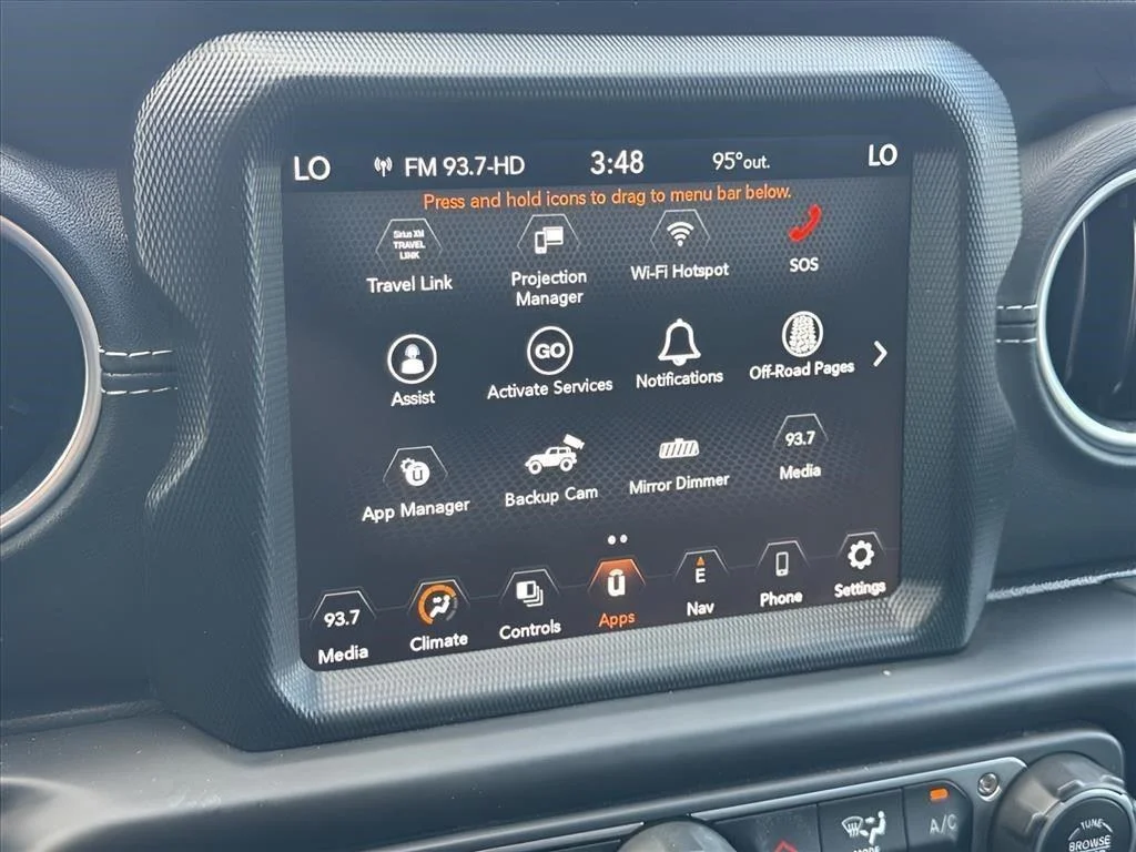 Used 2022 Snazzberry Pearlcoat Jeep Unlimited Sahara image 27