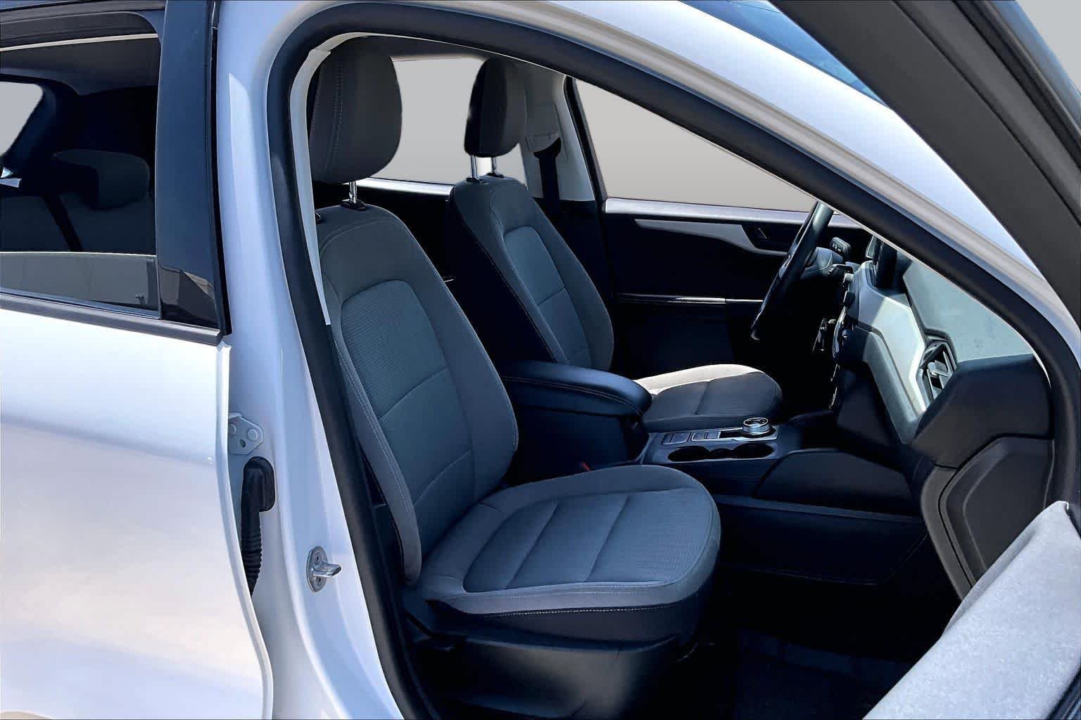 Used 2022 Oxford White Ford S image 9