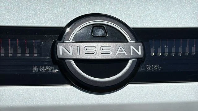 New 2026 Everest White Pearl TriCoat Nissan SL image 28