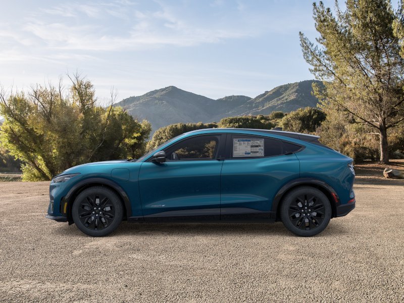 New 2026 Adriatic Blue Metallic Ford Premium image 35