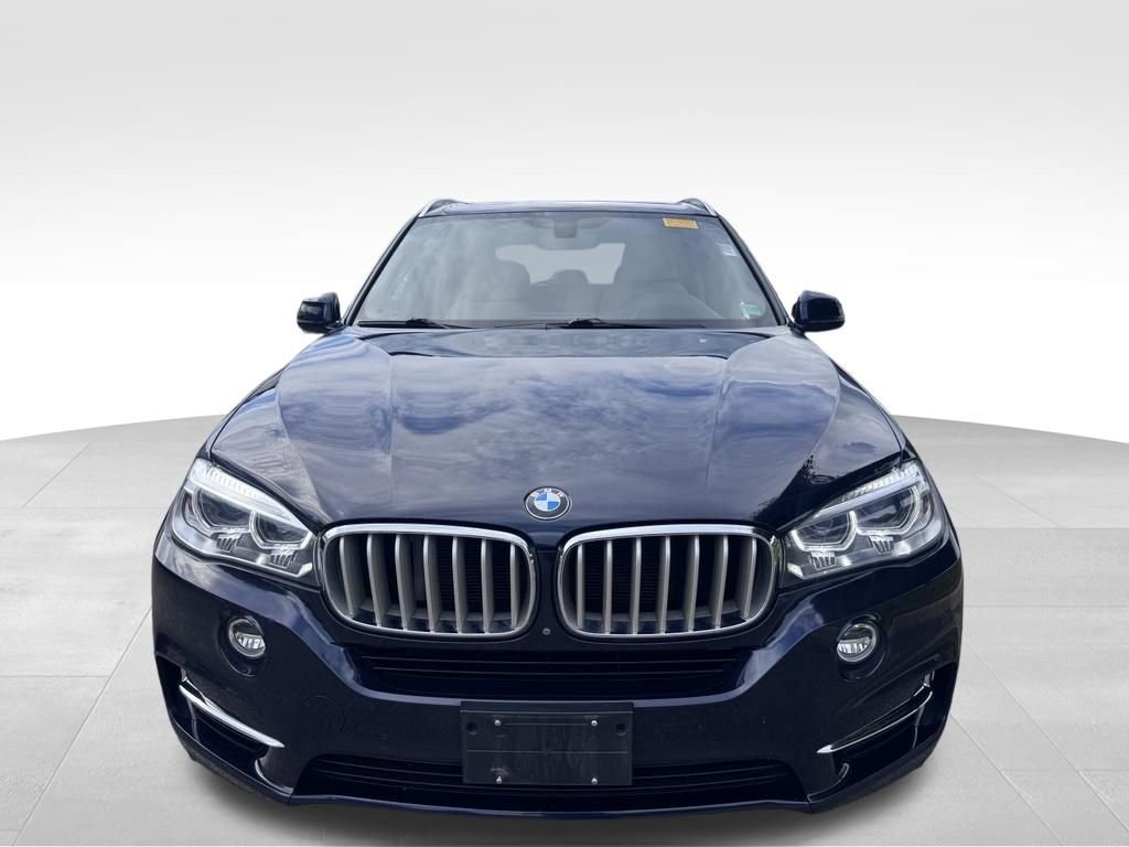 Used 2017 Blue BMW xDrive50i image 5