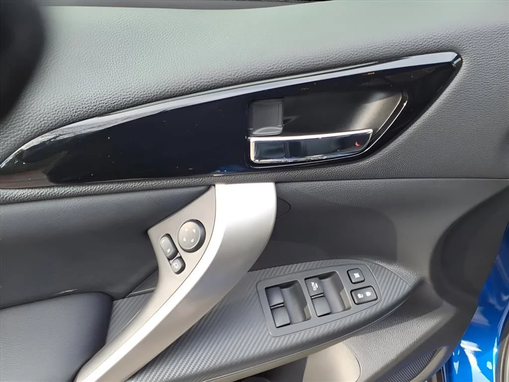 2026 Mitsubishi Eclipse Cross SE - Photo 11