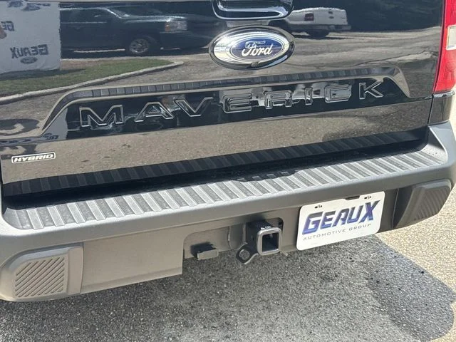 Used 2024 Black Ford XLT image 13