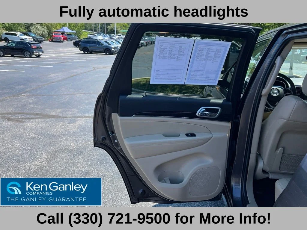 Used 2020 Gray Jeep Limited image 44