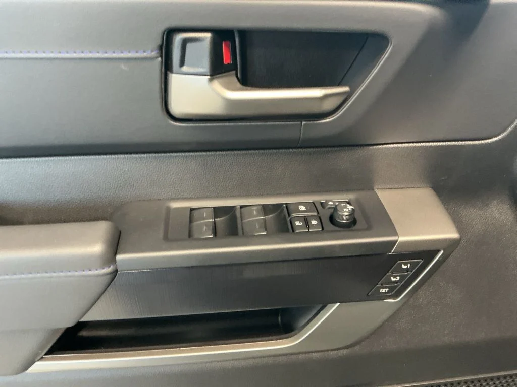 2026 Toyota Tundra Platinum - Photo 19