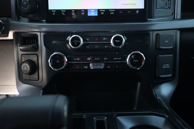 2025 Ford F-150 XLT - Photo 17