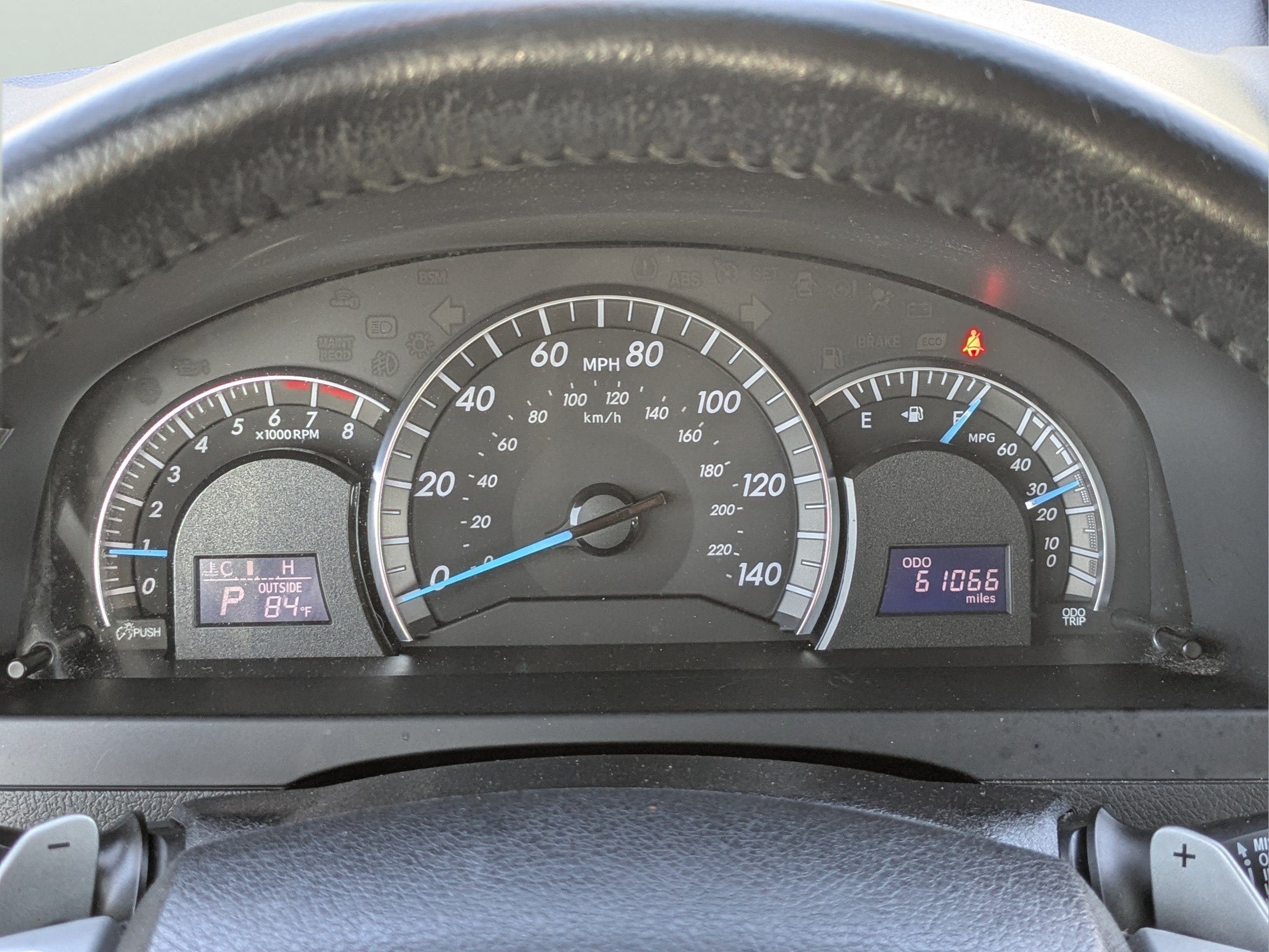 2014 Toyota Camry SE - Photo 26