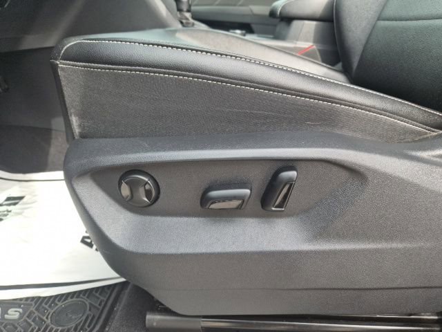 2022 Volkswagen Atlas SE w/Tech - Photo 16