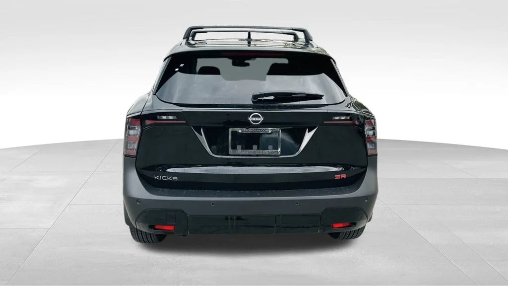 2026 Nissan KICKS SR - Photo 7