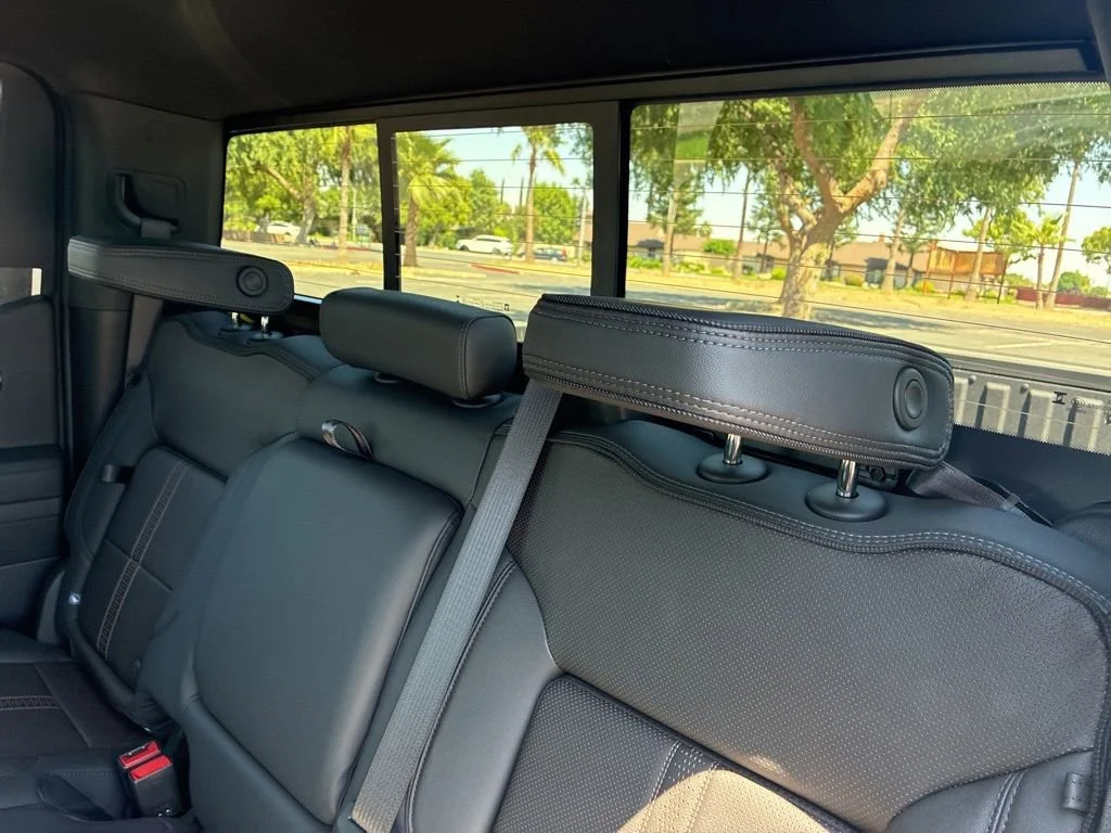 2026 Chevrolet Silverado 1500 High Country - Photo 19