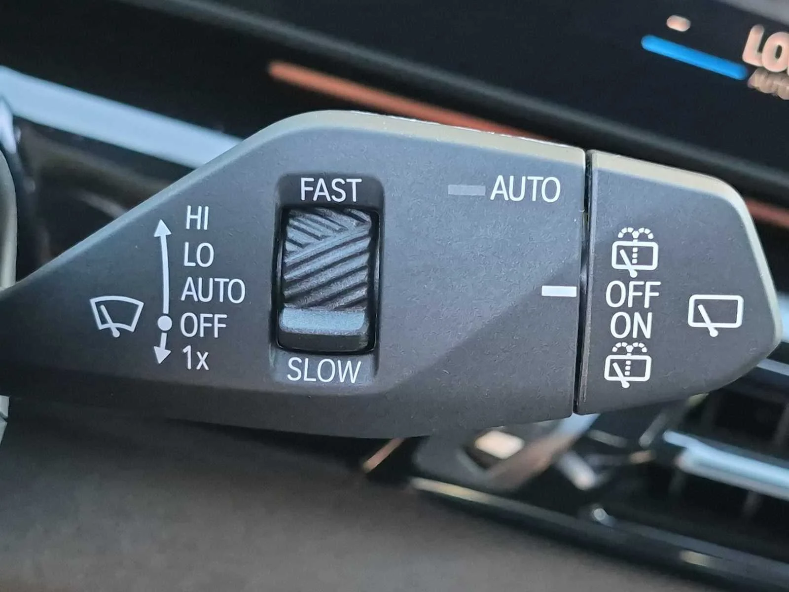 Used 2024 Alpine White BMW xDrive28i image 27