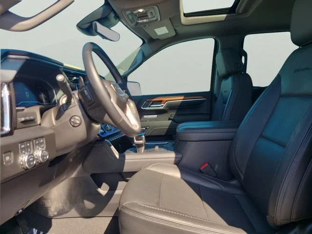Used 2023 Onyx Black GMC Denali image 17