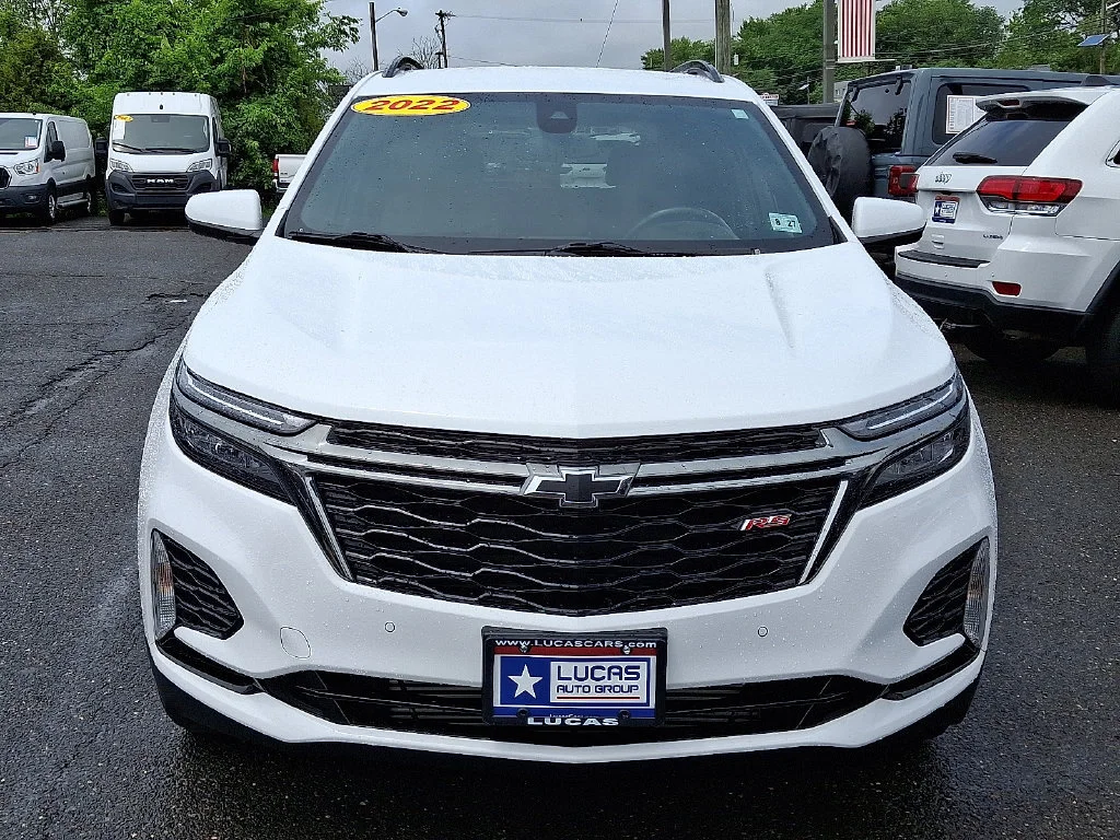 Certified Used 2022 Summit White Chevrolet RS image 4