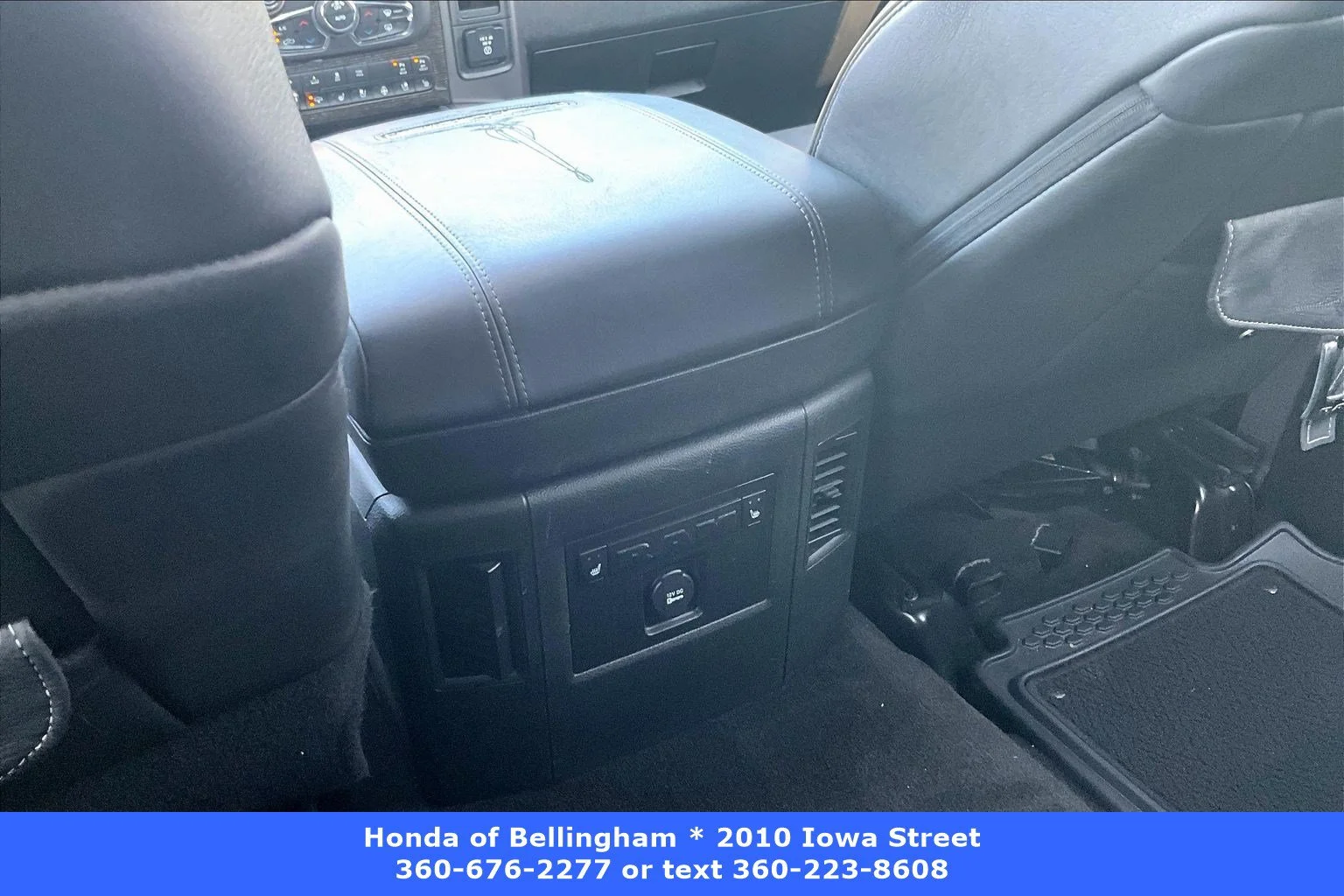 Used 2015 Black Clearcoat Ram Laramie Limited image 11