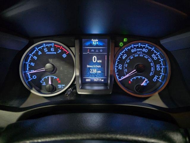 Certified Used 2021 MAGNETIC GRAY MET. Toyota  image 17