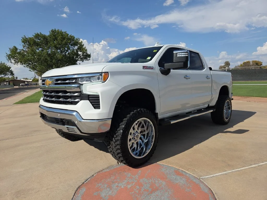 Used 2024 White Chevrolet LTZ image 3