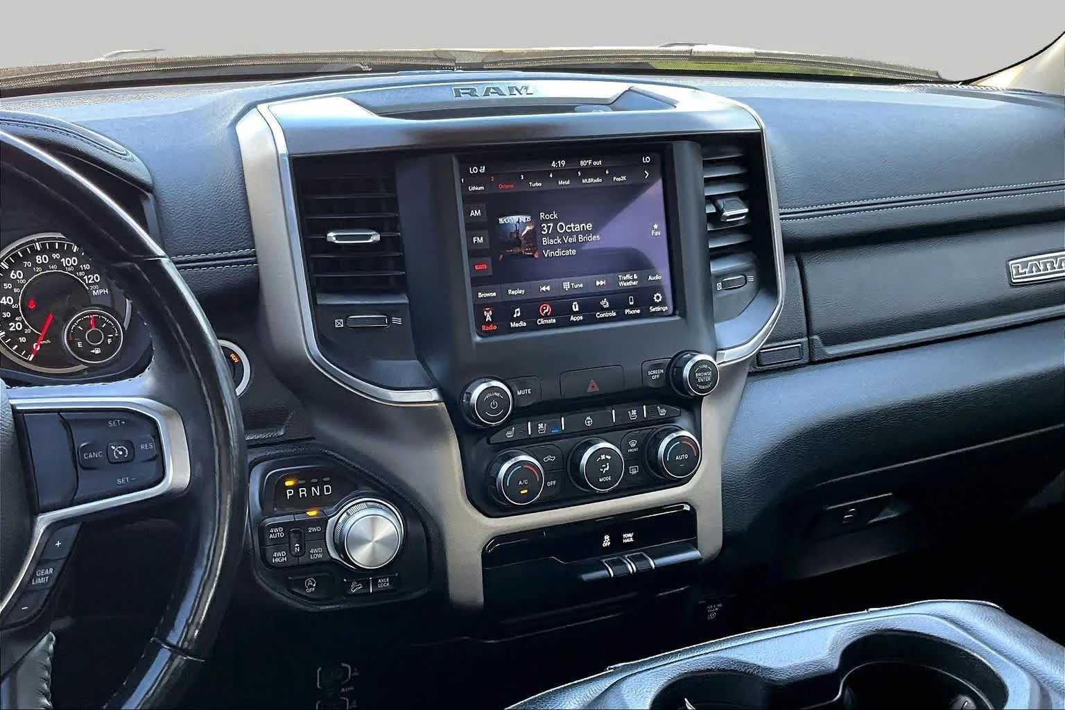 Used 2021 Granite Crystal Metallic Clearcoat Ram Laramie image 7