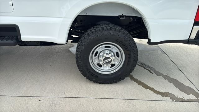 2026 Ford F-350 Super Duty XL - Photo 10