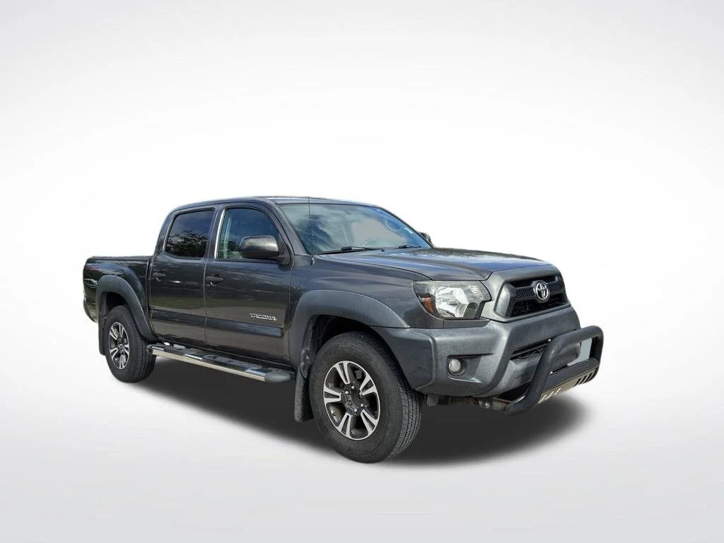 Used 2015 Gray Toyota PreRunner image 2