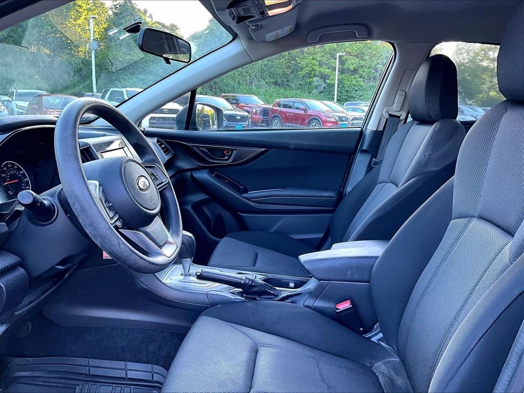 Used 2019 Gray Subaru 2.0i image 4