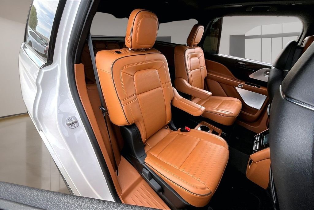 Used 2020 White Lincoln Black Label image 27