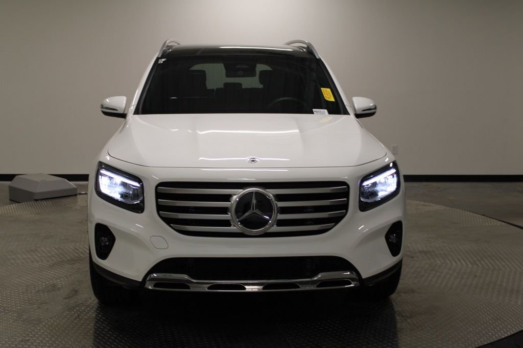 Certified Used 2026  Mercedes-Benz GLB 250 image 8
