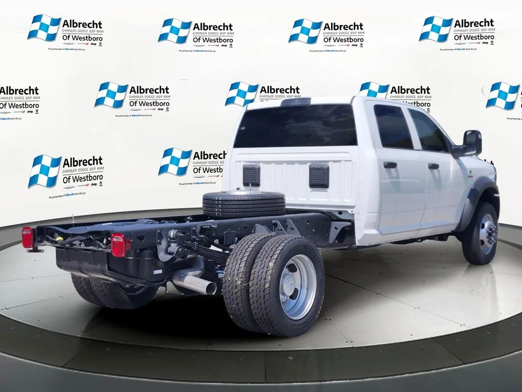 New 2026 Bright White Clearcoat RAM Tradesman image 5