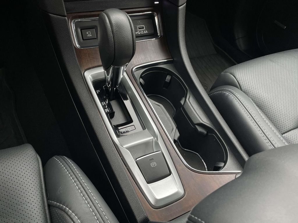 Used 2024 Magnetite Gray Metallic Subaru Touring image 23