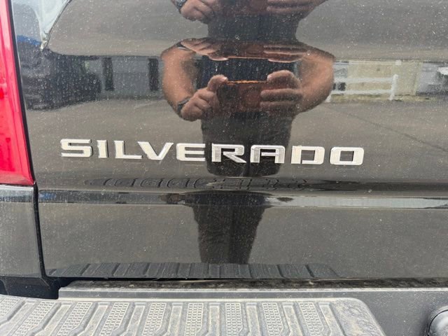 New 2026 Black Chevrolet LT (2FL) image 12