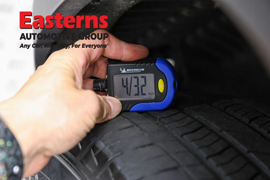 Used 2022 White Jeep 4xe image 29