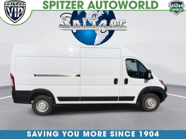 Used 2025 White Ram High Roof image 2