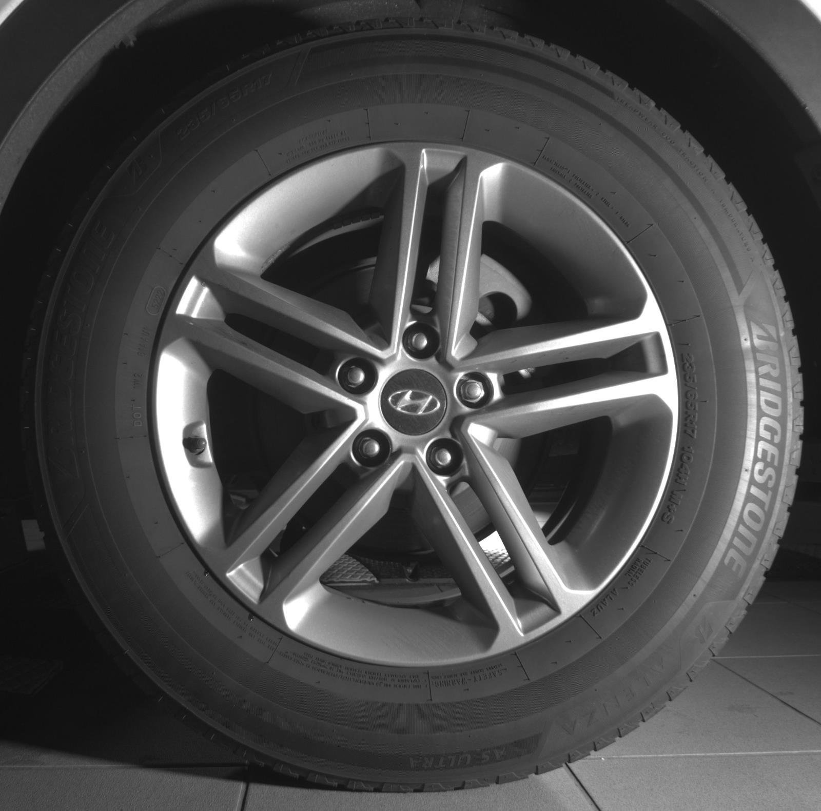 Used 2017 Frost White Pearl Hyundai 2.4L image 15