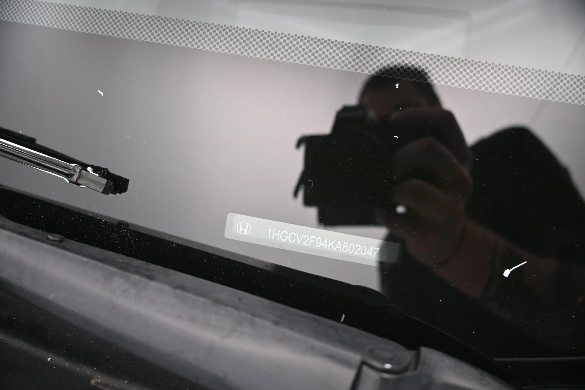 Used 2019 White Honda Touring 2.0T Auto image 32