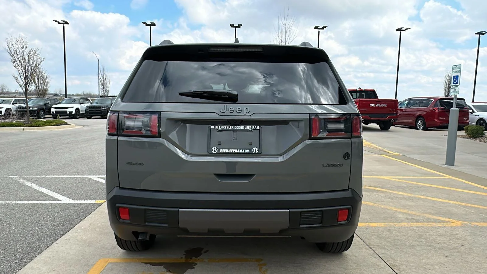 New 2026 Sting-Gray Clearcoat Jeep Laredo image 3