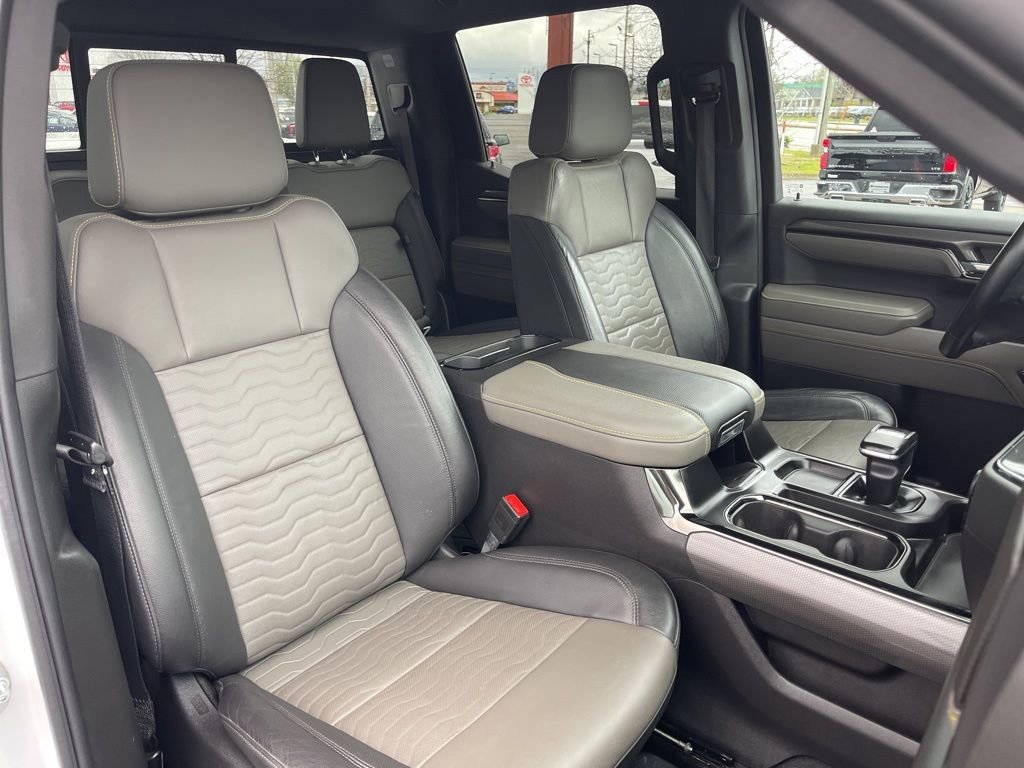 Used 2023 Summit White Chevrolet ZR2 image 18