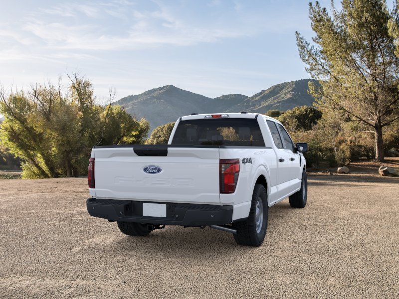 New 2026 Oxford White Ford XL image 8