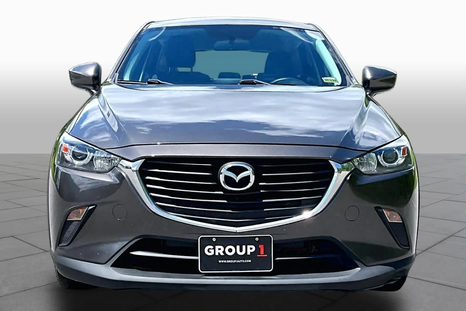 Used 2017 Titanium Flash Mica Mazda Sport image 4